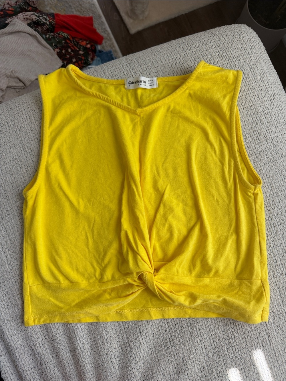Yellow Sleeveless Knot-Front Tank Top - Stradivarius